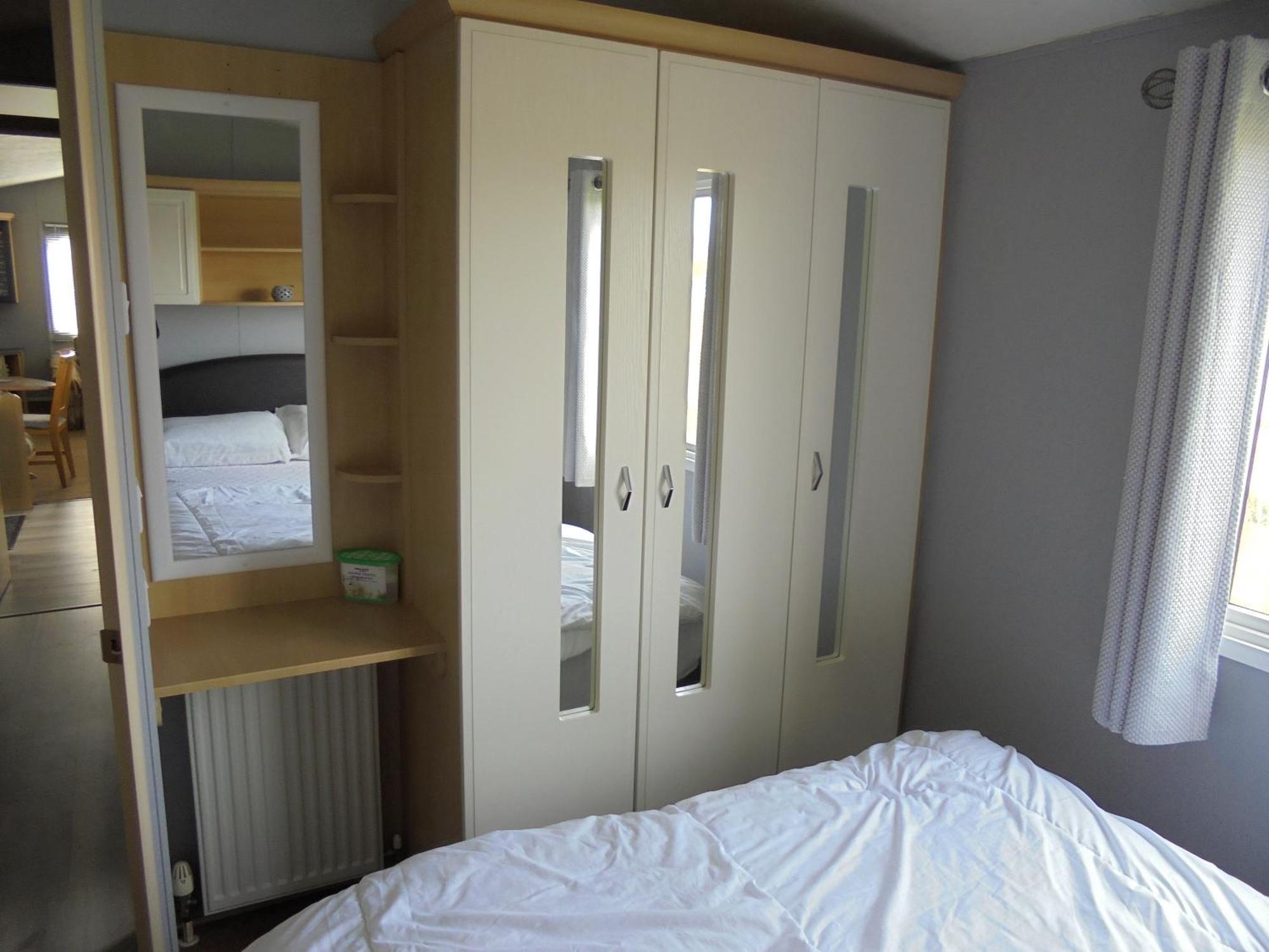 8 Berth On The Chase Hotel อินโกลด์เมลส์ ภายนอก รูปภาพ