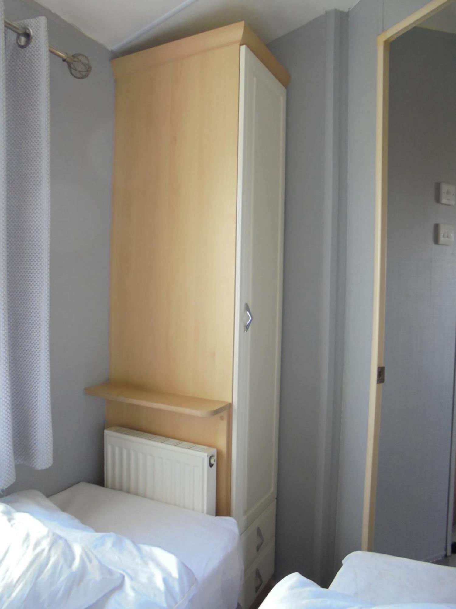 8 Berth On The Chase Hotel อินโกลด์เมลส์ ภายนอก รูปภาพ