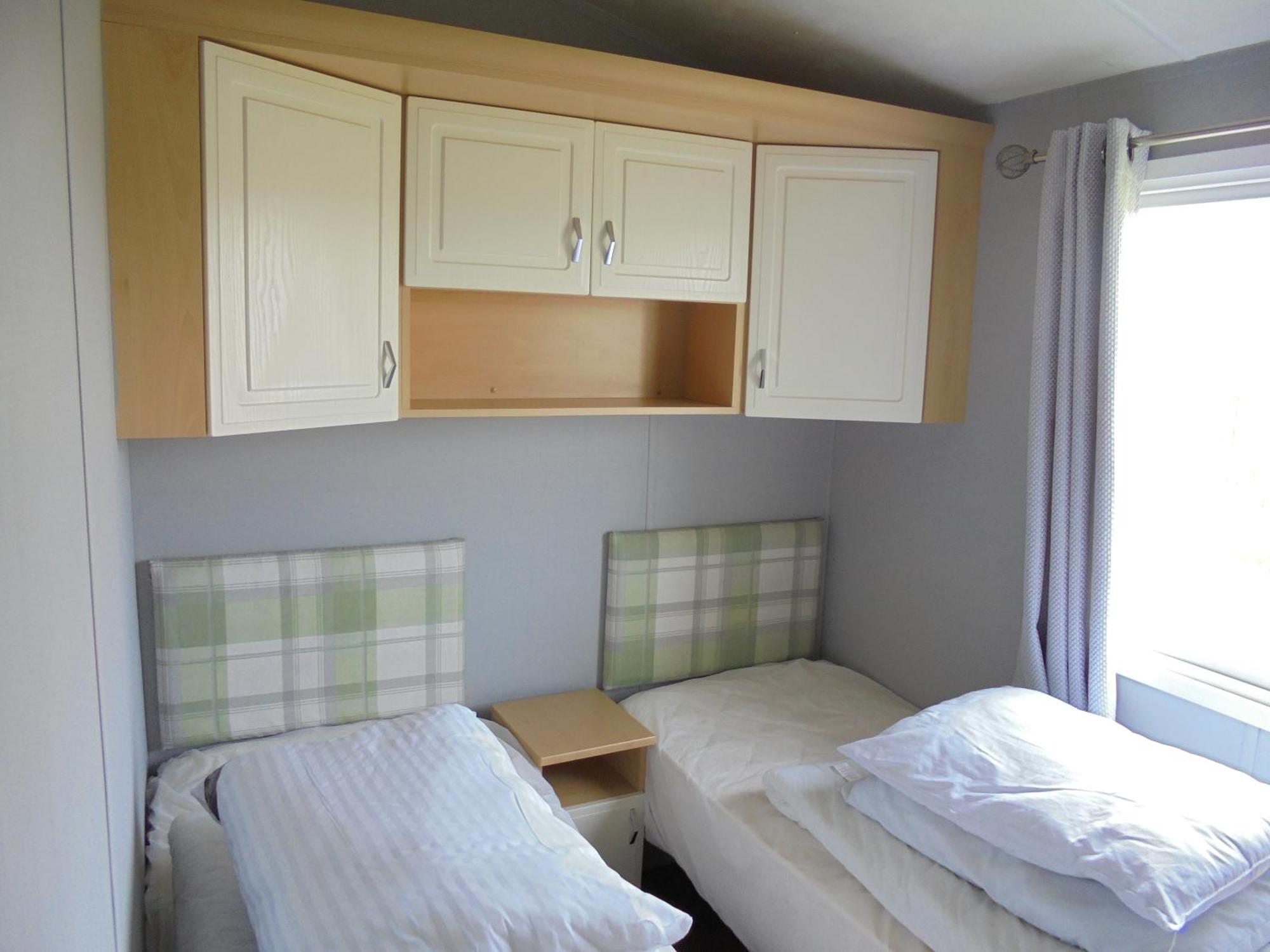8 Berth On The Chase Hotel อินโกลด์เมลส์ ภายนอก รูปภาพ