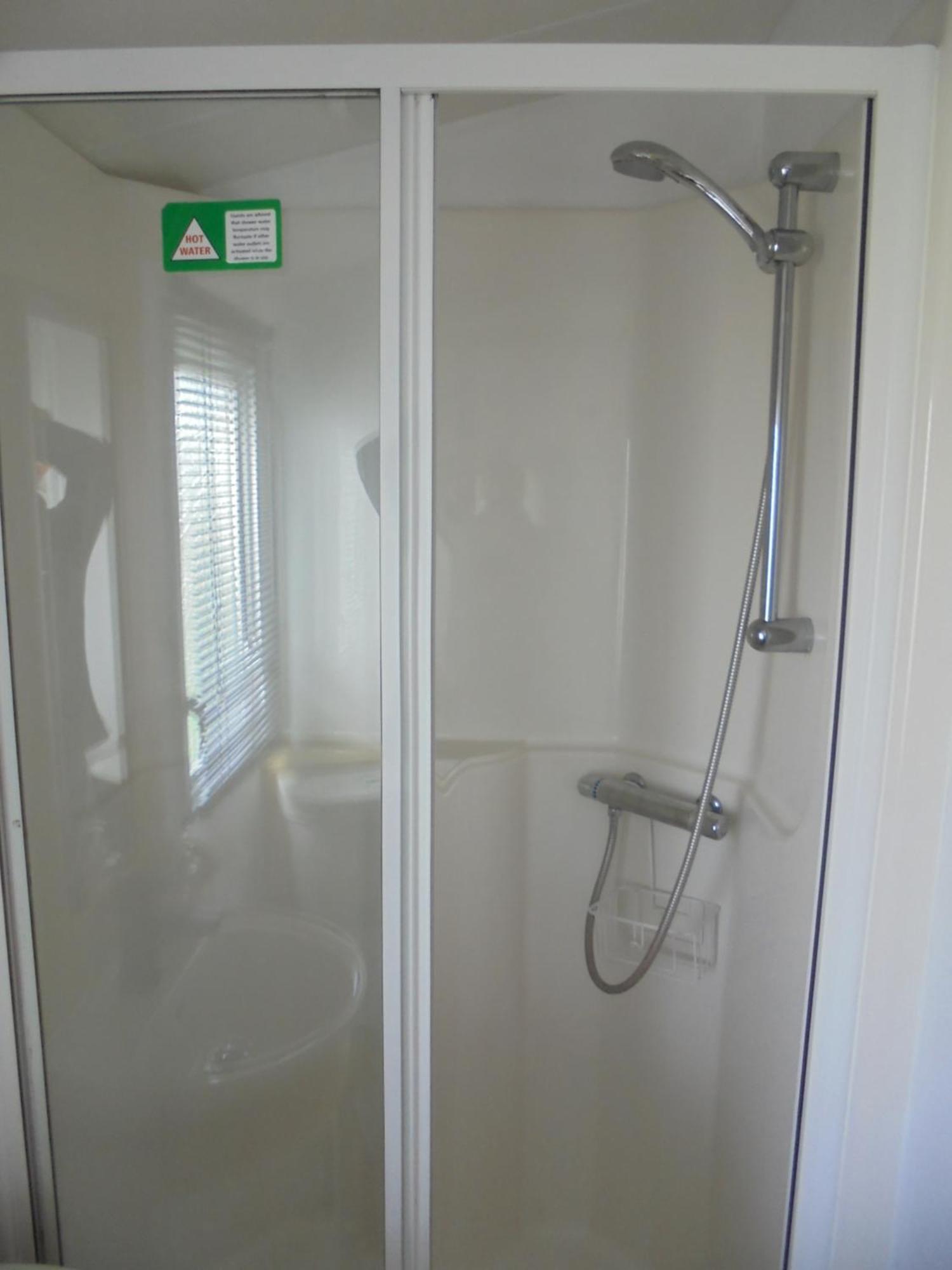 8 Berth On The Chase Hotel อินโกลด์เมลส์ ภายนอก รูปภาพ