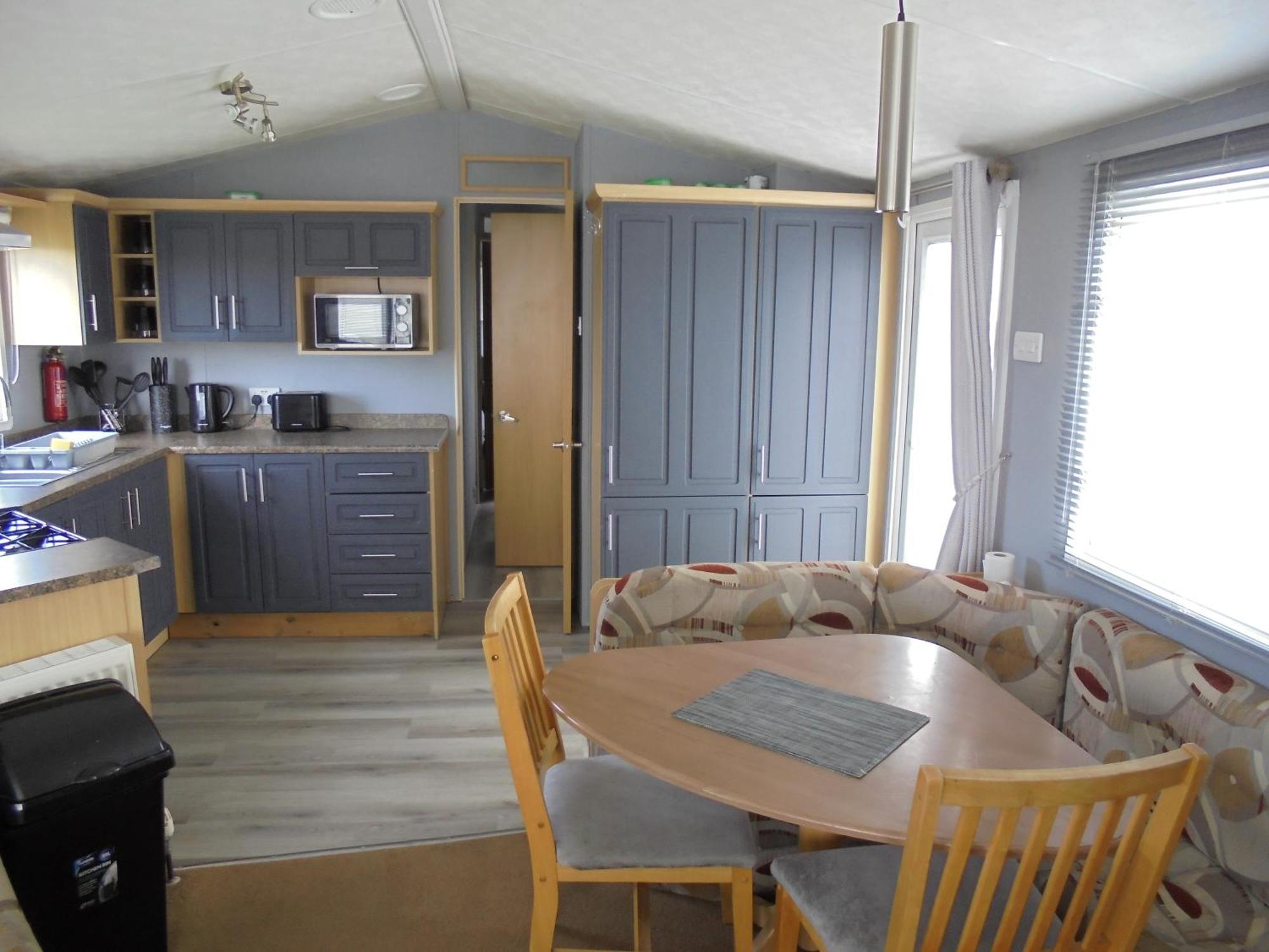 8 Berth On The Chase Hotel อินโกลด์เมลส์ ภายนอก รูปภาพ