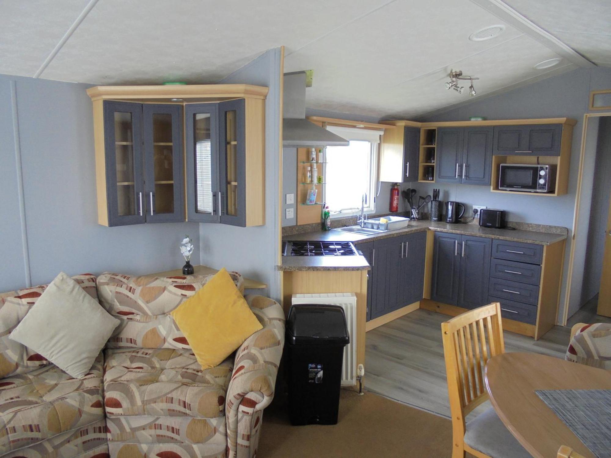 8 Berth On The Chase Hotel อินโกลด์เมลส์ ภายนอก รูปภาพ